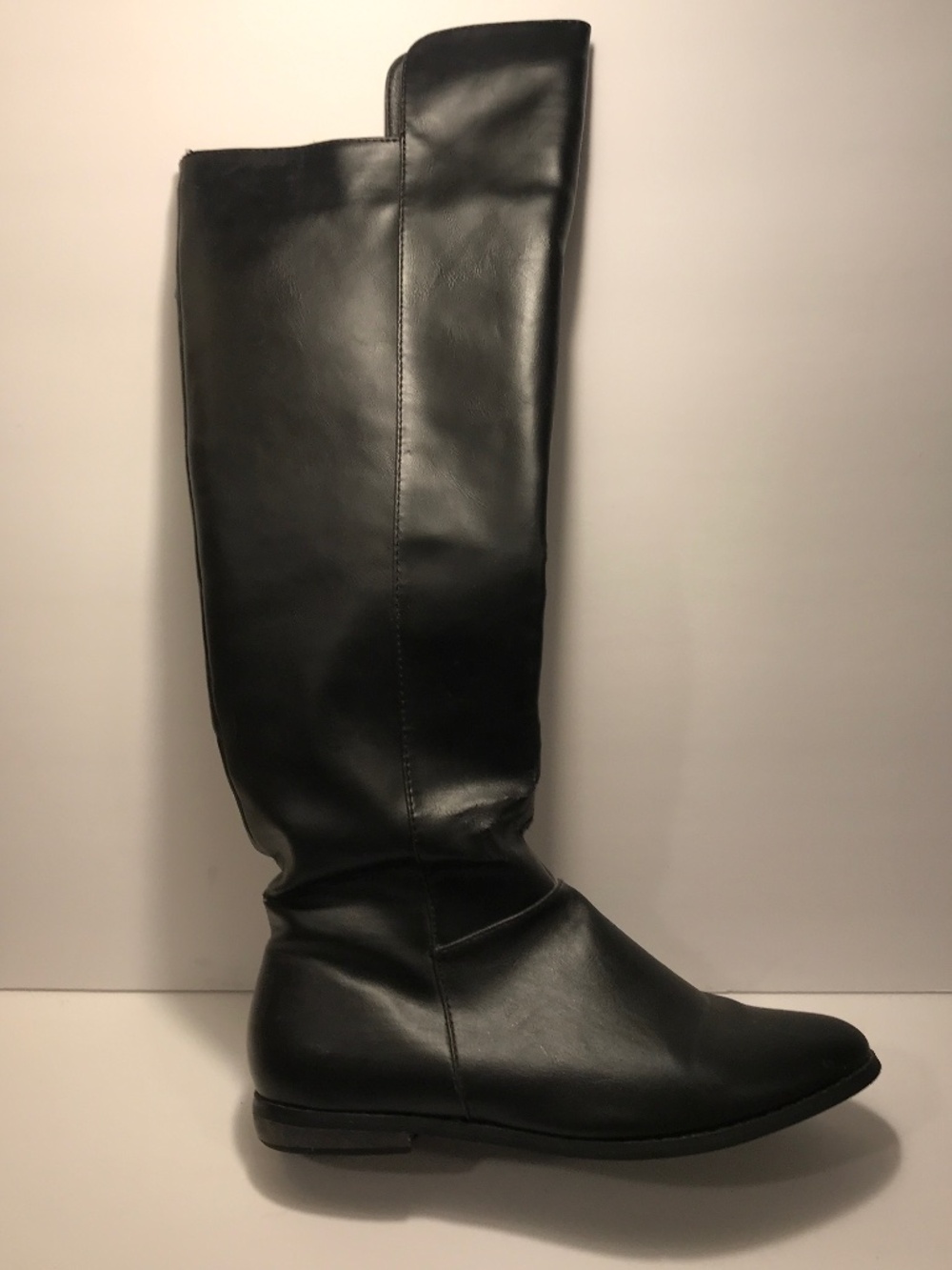 BUCCO Capensis Tall Black Boots - Size 10